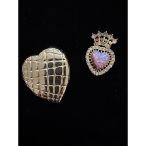 Vintage gold-tone  set of 2 heart brooches.